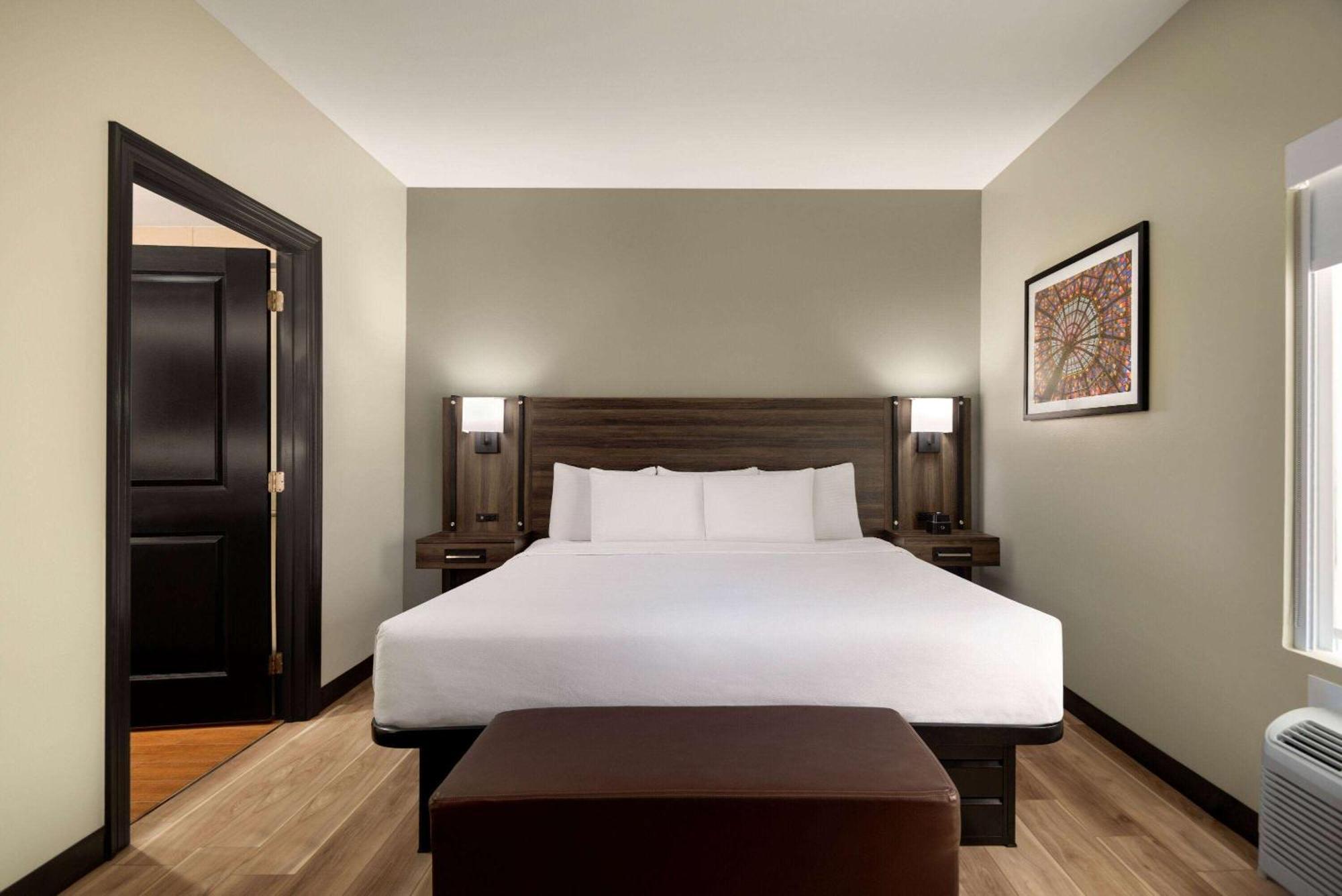 La Quinta By Wyndham Gonzales La Hotel Ngoại thất bức ảnh