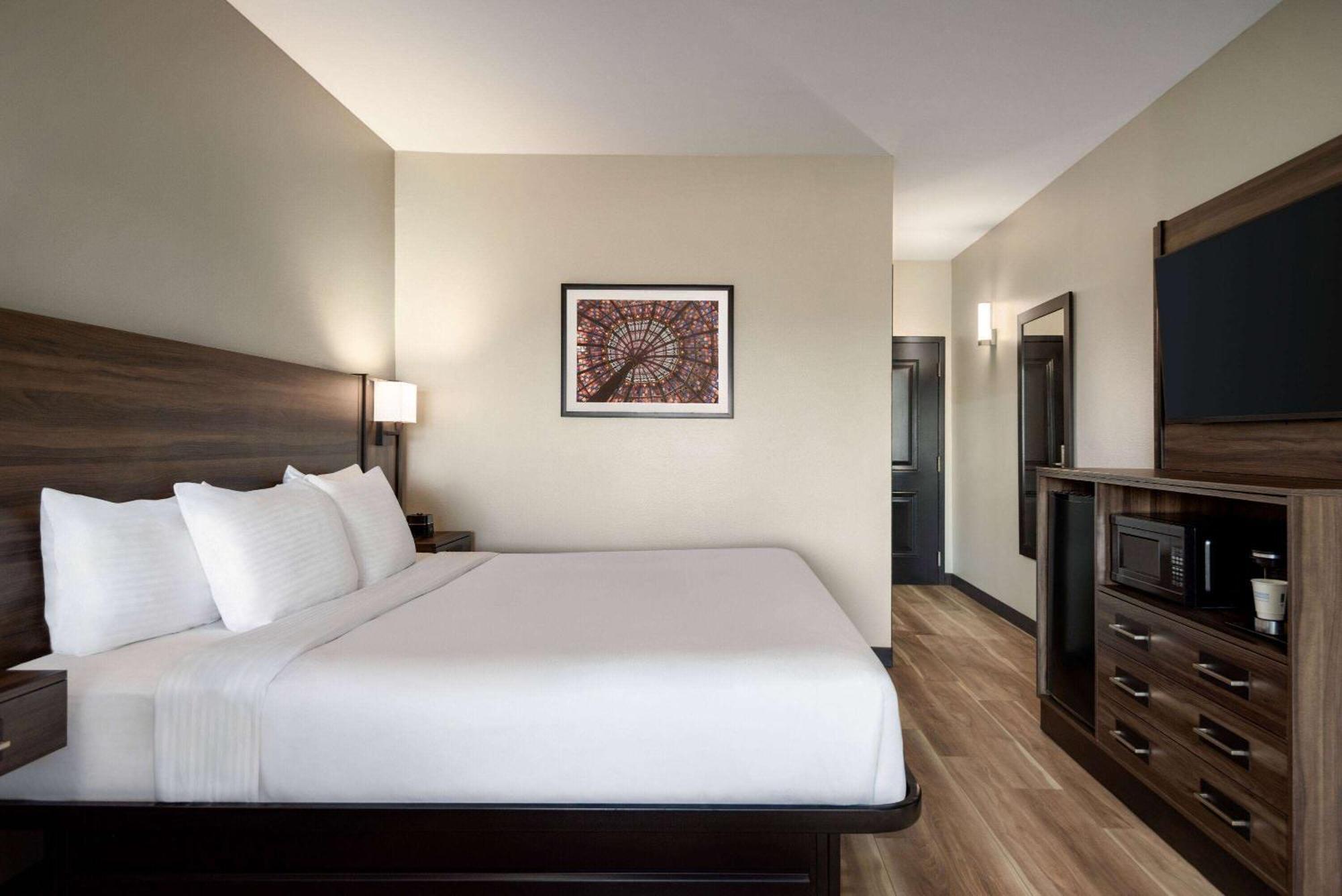 La Quinta By Wyndham Gonzales La Hotel Ngoại thất bức ảnh