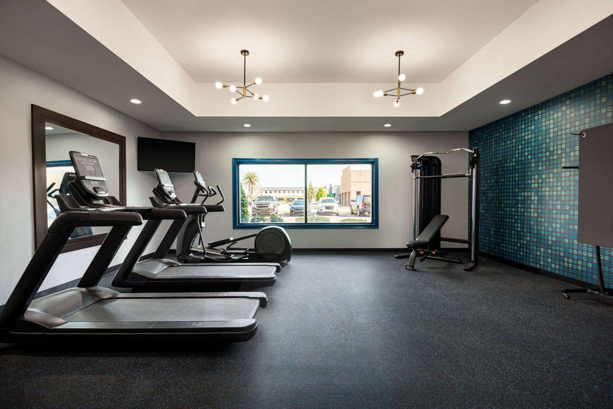 La Quinta By Wyndham Gonzales La Hotel Ngoại thất bức ảnh